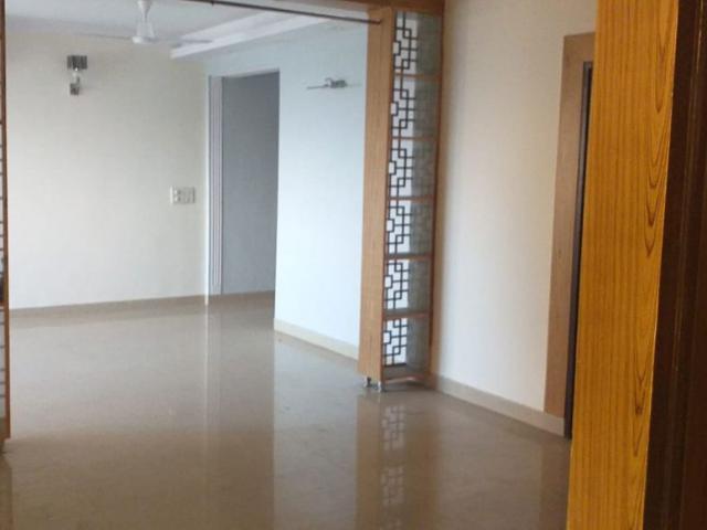 Rental | 3.5 BHK + Servant Room 2361 Sq.Ft. Apartment in M3M Woodshire