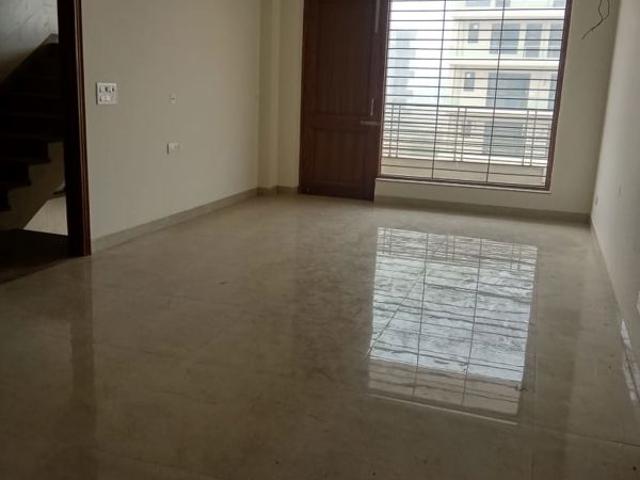 Rental | 3.5 BHK + Servant Room 2677 Sq.Ft. Apartment in Ireo Victory Valley