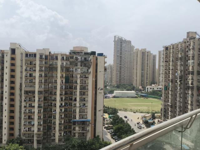 Rental | 3.5 BHK + Servant Room 2685 Sq.Ft. Apartment in Sector 74