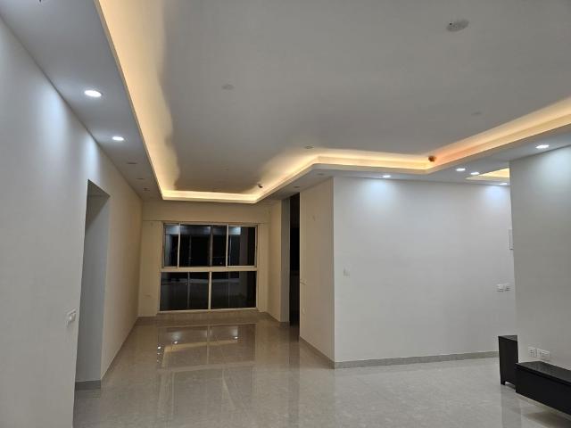 Rental | 3.5 BHK + Servant Room 2620 Sq.Ft. Apartment in SNN Clermont