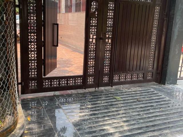 Rental | 3.5 BHK + Servant Room 3200 Sq.Ft. Villa in Ansal API Palm Floors