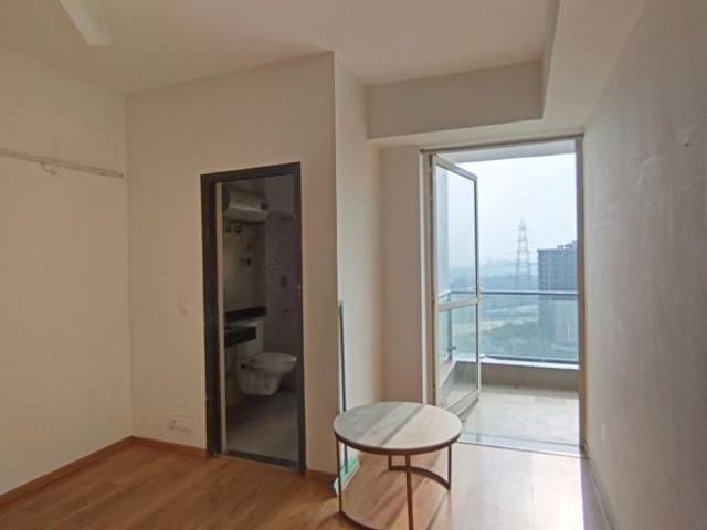 Rental | 3.5 BHK + Servant Room,Extra Room,Store Room 1950 Sq.Ft. Apartment in M3M Escala