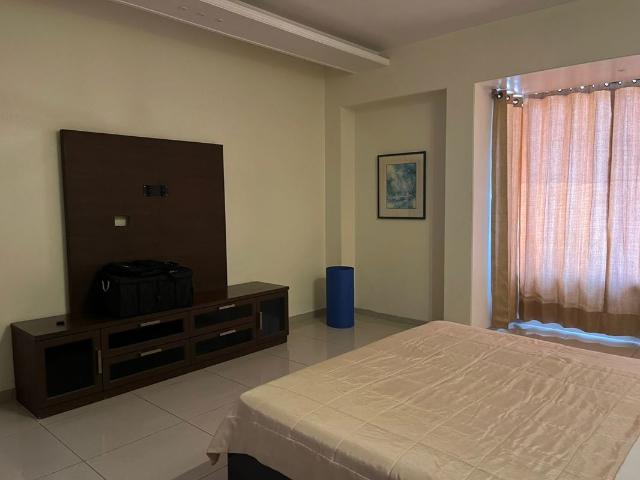 Rental | 3.5 BHK + Servant Room,Study Room 500 Sq.Ft. Independent House in Sector 18