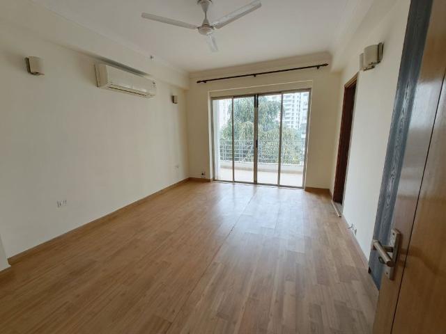 Rental | 3.5 BHK + Servant Room,Study Room 2700 Sq.Ft. Apartment in Parsvnath Exotica