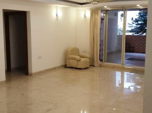 Rental | 3.5 BHK + Store Room 1400 Sq.Ft. Apartment in Kalyani Nagar
