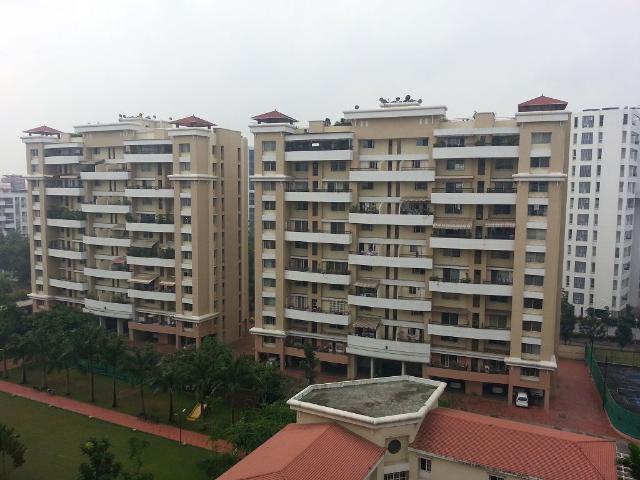 Rental | 3.5 BHK + Store Room 2000 Sq.Ft. Apartment in Amar Ambience