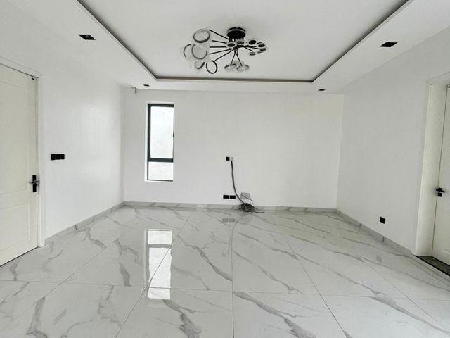 Rental | 3.5 BHK + Study Room 1500 Sq.Ft. Apartment in Pitampura