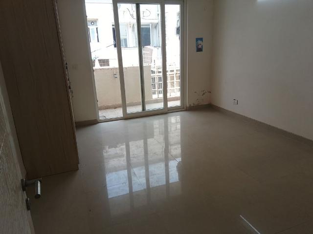 Rental | 3.5 BHK + Study Room 1650 Sq.Ft. Apartment in Emaar Emerald Floors Premier