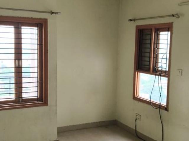 Rental | 3.5 BHK + Study Room 1750 Sq.Ft. Apartment in Gomti Nagar