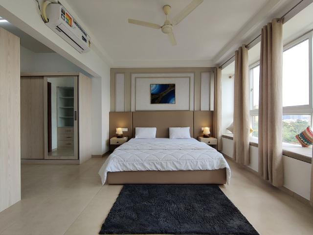 Rental | 3.5 BHK + Study Room 1783 Sq.Ft. Apartment in Bhartiya Nikoo Homes Phase 2