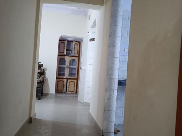Rental | 3.5 BHK + Study Room 1250 Sq.Ft. Apartment in Mayur Vihar