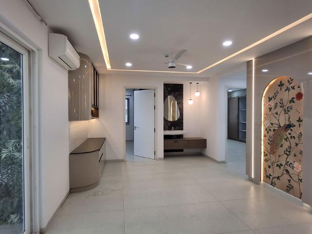 Rental | 3.5 BHK + Study Room 2880 Sq.Ft. Apartment in Sumadhura Olumpus
