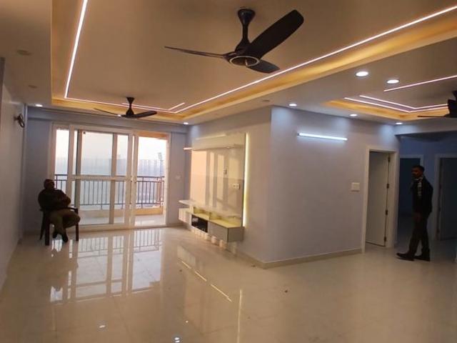 Rental | 3.5 BHK + Study Room 2000 Sq.Ft. Apartment in Sector 6 Dwarka