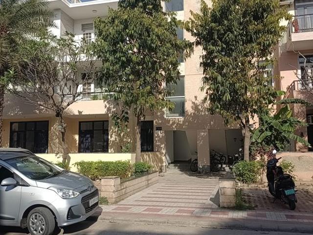 Rental | 3.5 BHK + Study Room 2186 Sq.Ft. Apartment in Omaxe New Chandigarh