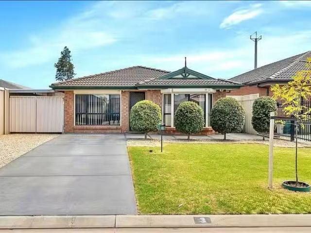 Cheap 3 Woodland Way, Paralowie, SA 5108