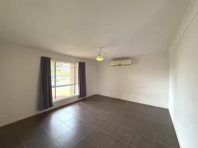Charming 3 Woodrose Road, Morayfield, QLD 4506