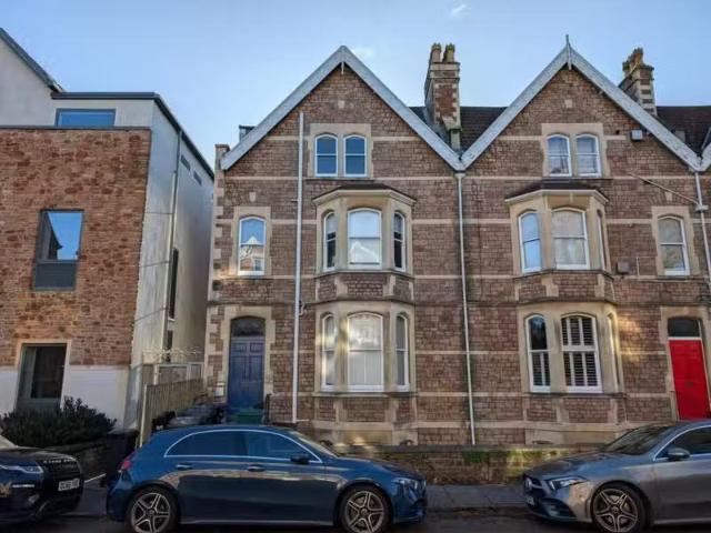 New 3 BA 1 bedroom house share for rent in Room 2, Whatley Roa.