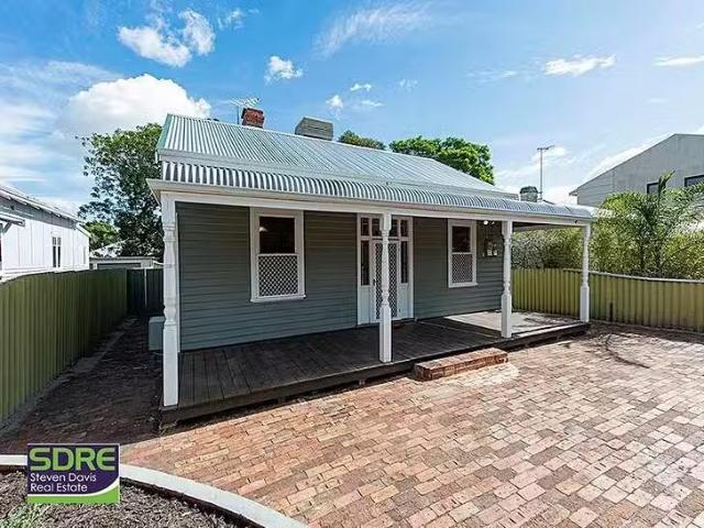Rental! 3 Balmoral Street, East Victoria Park, WA 6101