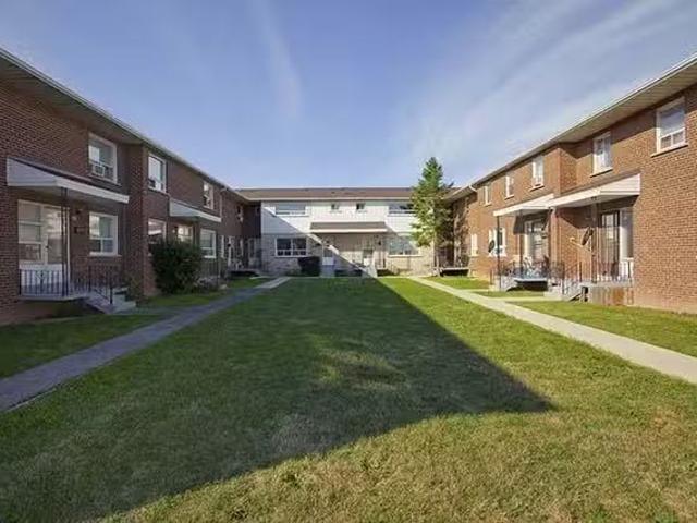New 3 Bedroom Glenwood Park Townhomes