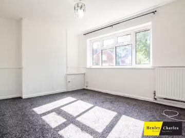 For Rent! 3 bedroom semi detached house for rent in Cossington.