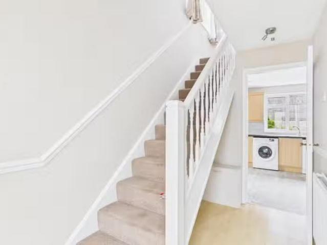 For Rent! 3 bedroom semi detached house for rent in Channel Vi.