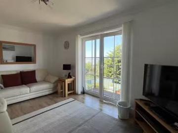 Cheap 3 bedroom terraced house for rent in West Hill Area, Por.