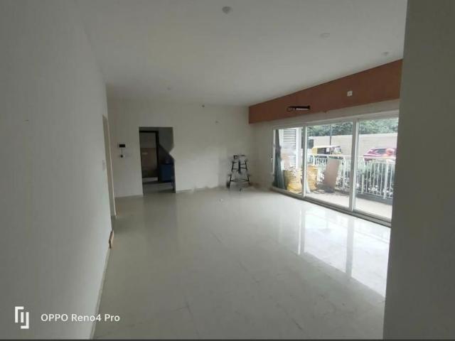 Rental | 3 BHK 1050 Sq.Ft. Apartment in Mahendra Aarna