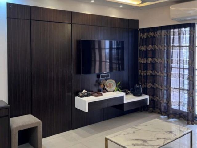 Rental | 3 BHK 1050 Sq.Ft. Apartment in Shiv Om CHS