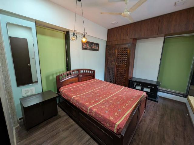 Rental | 3 BHK 1050 Sq.Ft. Apartment in Patil Nagar