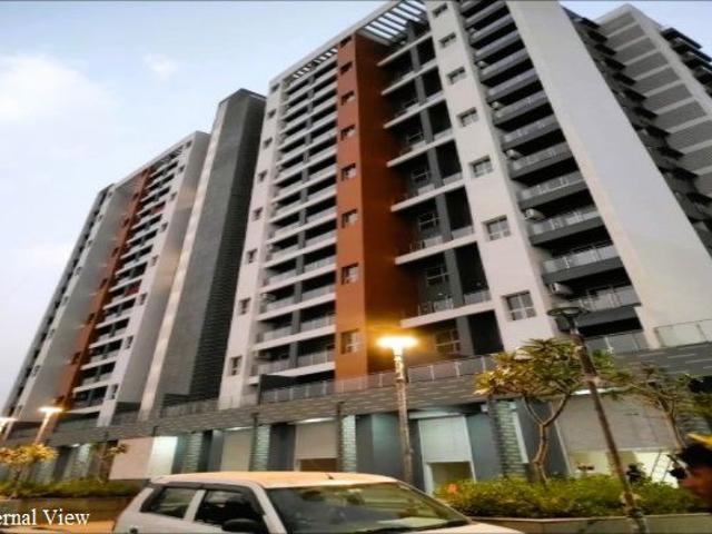 Rental | 3 BHK + 1065 Sq.Ft. Apartment in Gera Planet Of Joy