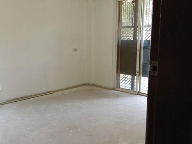 Rental | 3 BHK 1076 Sq.Ft. Apartment in Kohinoor Regalia Towers