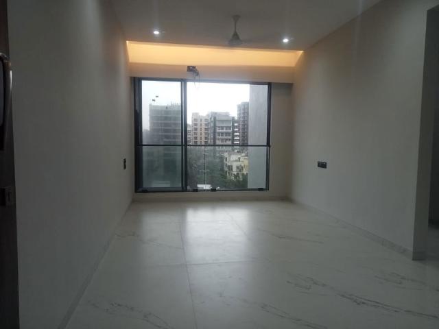 Rental | 3 BHK 1085 Sq.Ft. Apartment in Rishabraj Blue Lotus