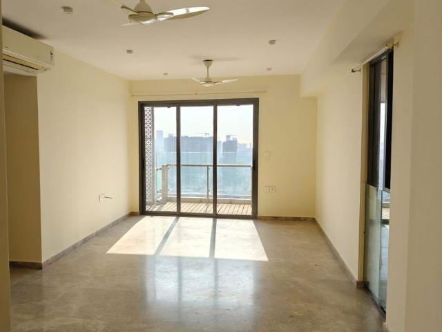 Rental | 3 BHK + 1086 Sq.Ft. Apartment in Lodha New Cuffe Parade