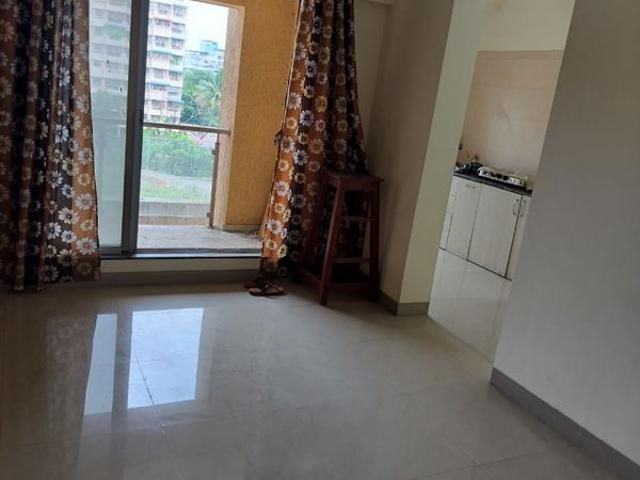 Rental | 3 BHK 1095 Sq.Ft. Apartment in Pranjee Garden City Phase 2
