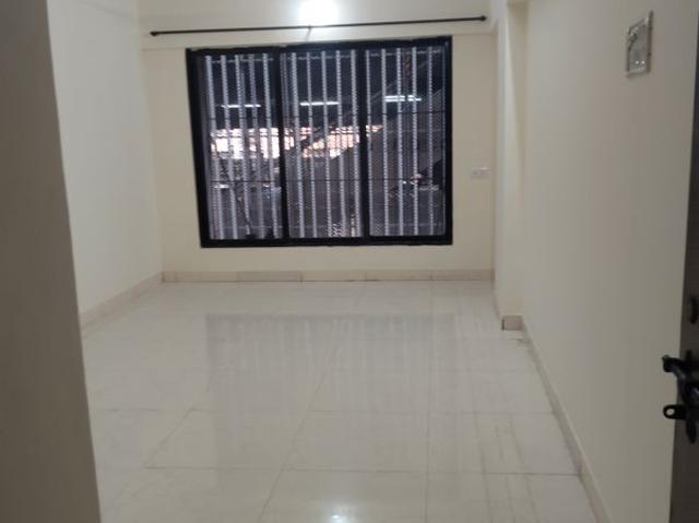 Rental | 3 BHK 1000 Sq.Ft. Apartment in Chauhan Avenue