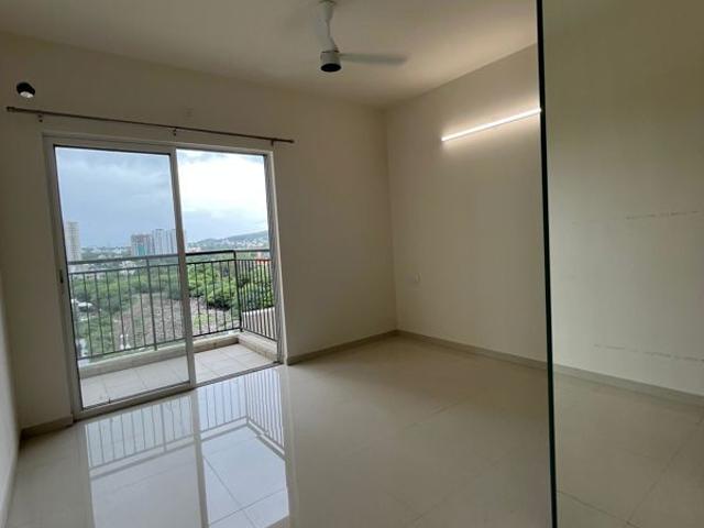 Rental | 3 BHK 1000 Sq.Ft. Apartment in Godrej Nurture Pune