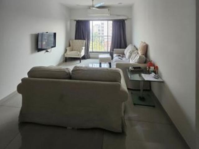 Rental | 3 BHK + 1000 Sq.Ft. Apartment in Kamal Kunj Vile Parle