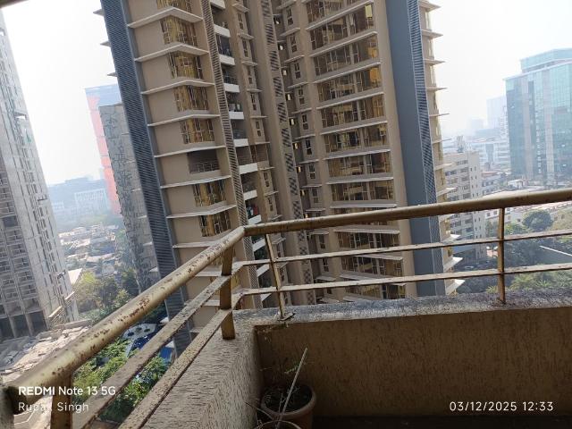 Rental | 3 BHK + 1000 Sq.Ft. Apartment in Oberoi Springs