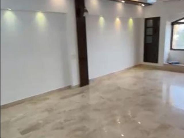 Rental | 3 BHK 1000 Sq.Ft. Apartment in Versova Heights