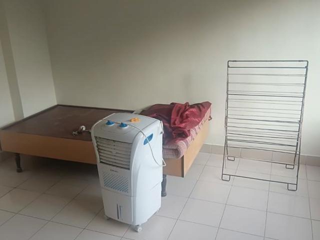 Rental | 3 BHK 1000 Sq.Ft. Apartment in Versova Kiran