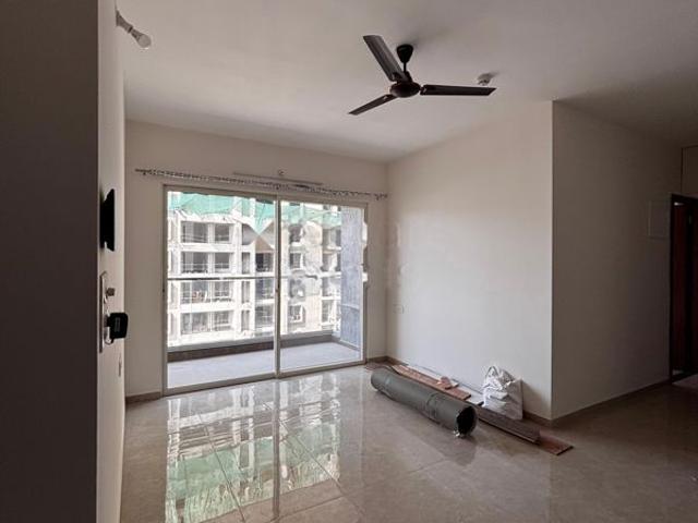 Rental | 3 BHK 1000 Sq.Ft. Apartment in Vilas Javdekar Yashone Eternitee