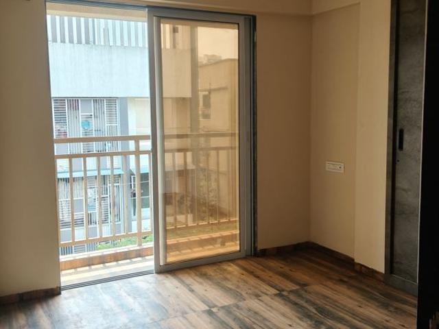 Rental | 3 BHK 1020 Sq.Ft. Apartment in Bhaskar Colony