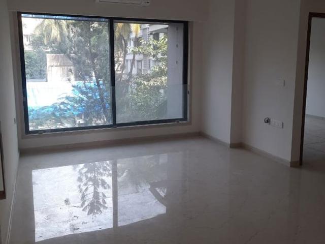 Rental | 3 BHK 1020 Sq.Ft. Apartment in Fernvel Apartment