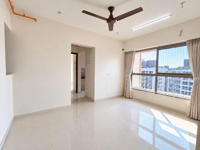 Rental | 3 BHK 1022 Sq.Ft. Apartment in Kalpataru Elitus