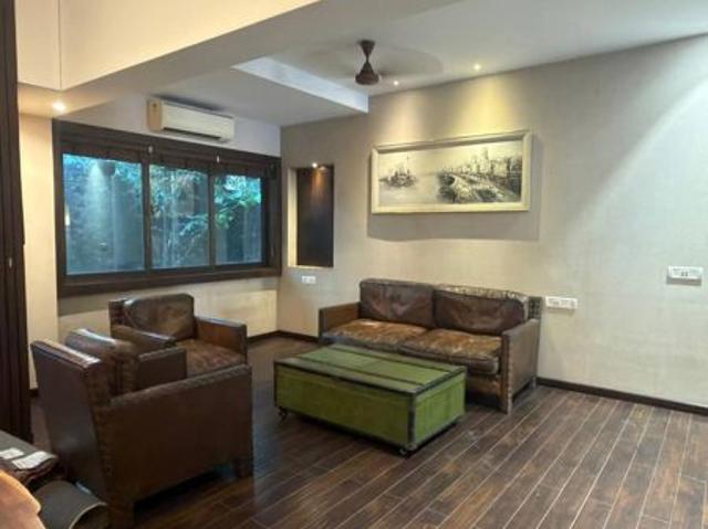 Rental | 3 BHK + 1150 Sq.Ft. Apartment in Elegant Apartment Khar