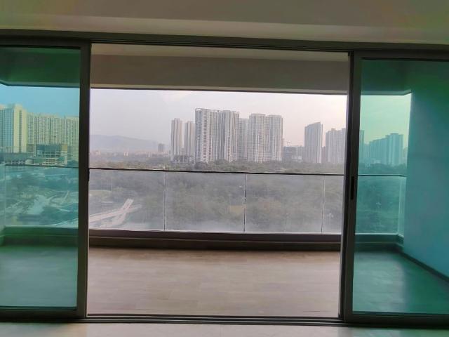 Rental | 3 BHK 1150 Sq.Ft. Apartment in Kalpataru Immensa B