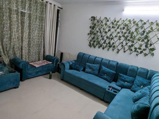 Rental | 3 BHK + 1150 Sq.Ft. Apartment in ROF Aalayas