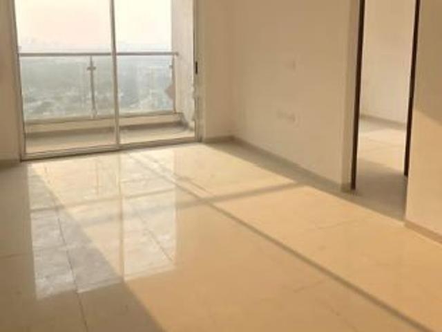 Rental | 3 BHK 1150 Sq.Ft. Apartment in Runwal The Central Park