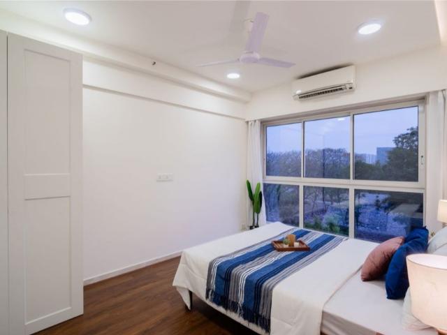 Rental | 3 BHK 1162 Sq.Ft. Apartment in Navyug CHS Santacruz East