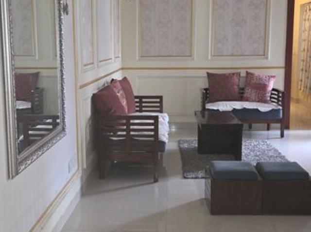 Rental | 3 BHK + 1168 Sq.Ft. Apartment in Kumar Peninsula